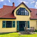 Am Deich Strandhaus Eg *
